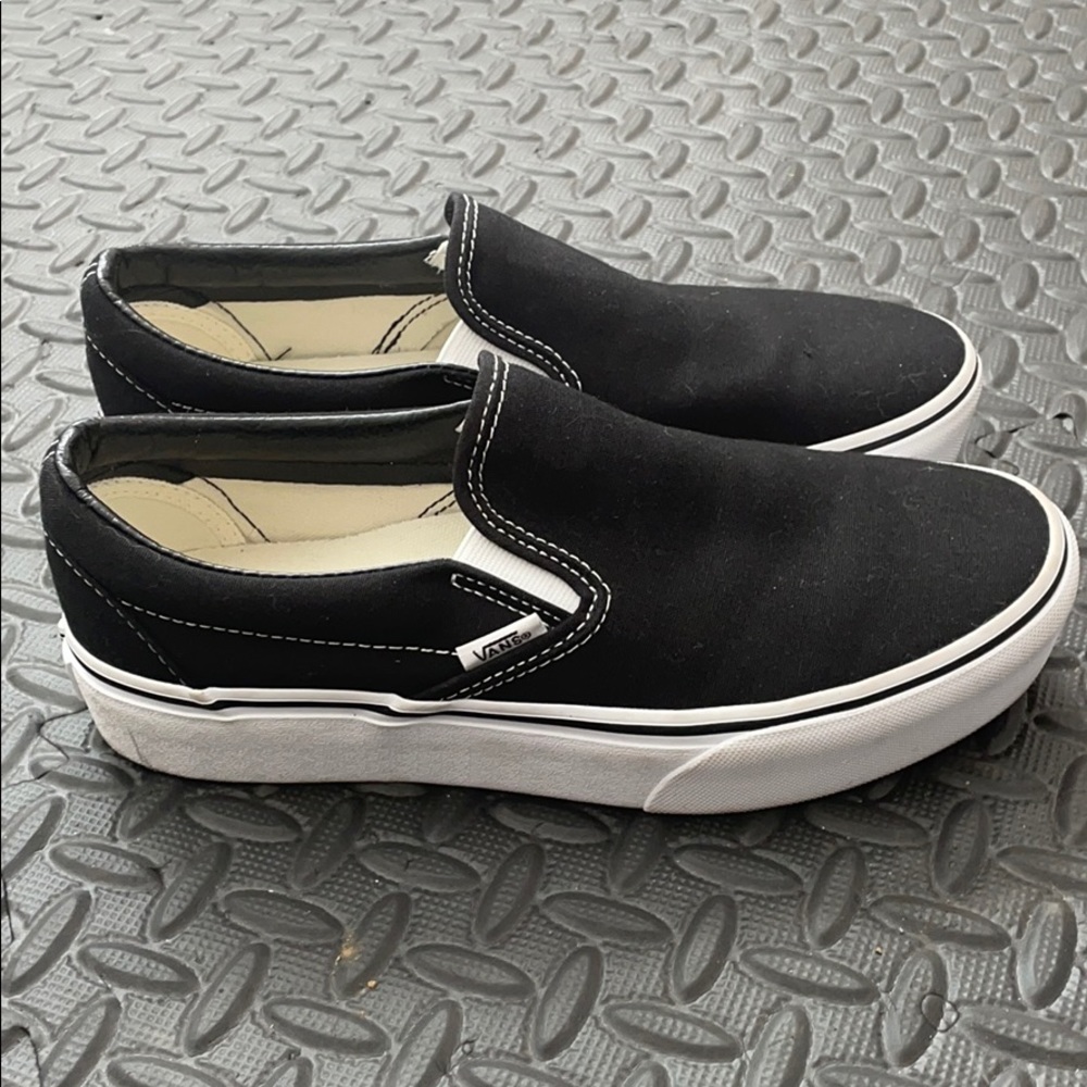 Women’s platform vans slip on